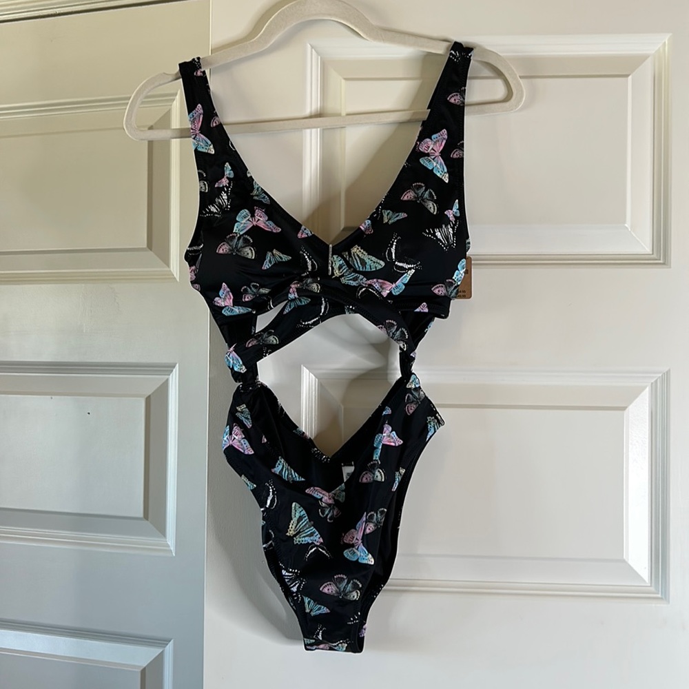 Elegant Black Butterfly Print One Piece Swimsuit